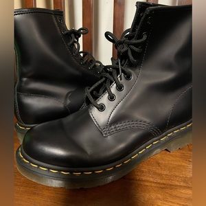 Dr.Martens